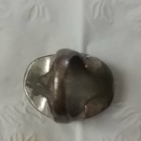 Ring - Picture 2 of 3